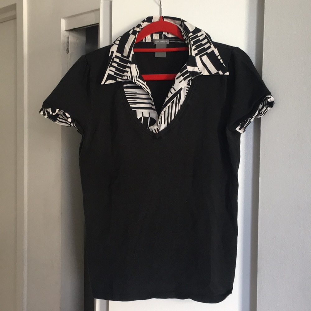 Crisp, comfy Ann Taylor sweater/built-in blouse